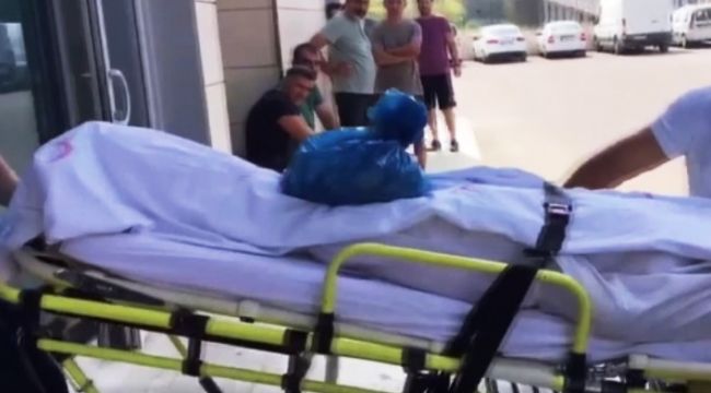Antalya'da trafik kazas?nda anne ile o?lu öldü