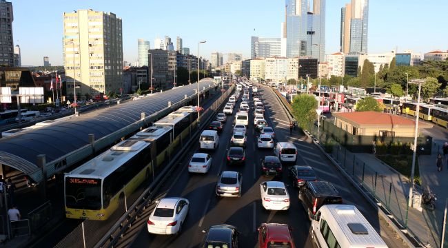 Bayramda trafikteki h?z yzde 183 art?yor