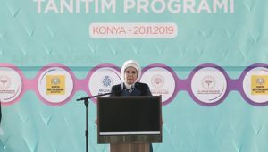 Emine Erdo?an, ?lk Ad?m Ebe Gebe Okulu Tan?t?m Program?'na kat?ld?