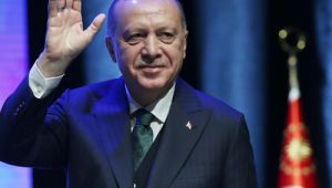 �B�y�k ve g��l� T�rkiye hedefimize ula?abilmenin en �nemli ?artlar?ndan biri, aile kurumunu sa?lam bir ?ekilde ayakta tutmakt?r�