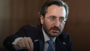 ?leti?im Ba?kan? Altun�dan AB Komisyonu Ba?kan Yard?mc?s? Schinas�?n s�zlerine yan?t