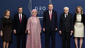 Cumhurba?kan? Erdo?an, ?talya Cumhurba?kan? Mattarellan?n G20 liderleri onuruna verdi?i yeme?e kat?ld?