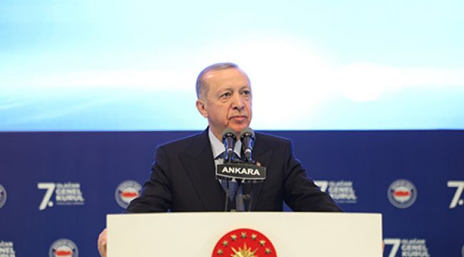 Cumhurbaşkanı Erdoğan, Memur-Sen Genel Kurulu’na katıldı